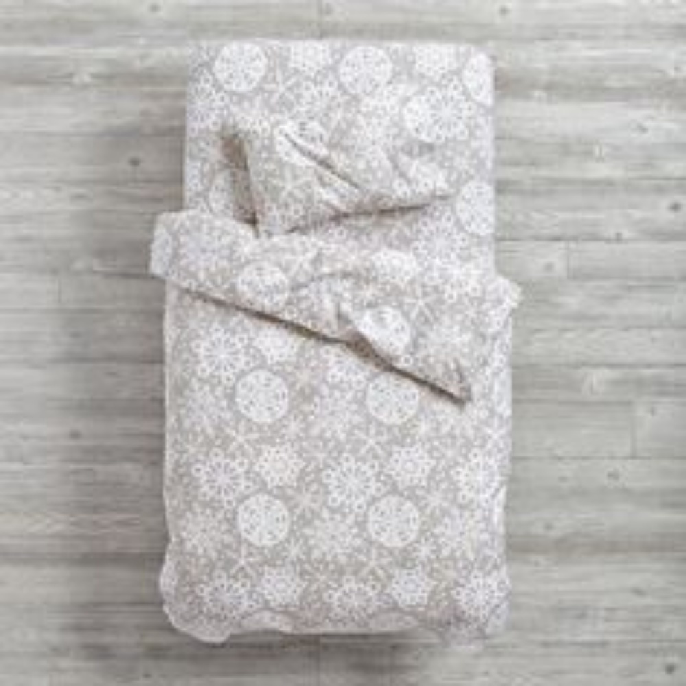 Land of Nod flannel crib bedding